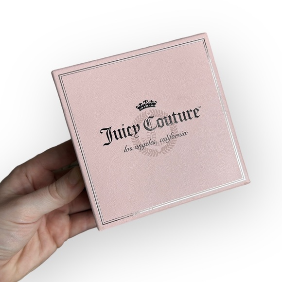 NIB Juicy Couture Set of Three Stack of Charm Bracelets Gold/Silver Y2K Wristlet - Picture 7 of 9